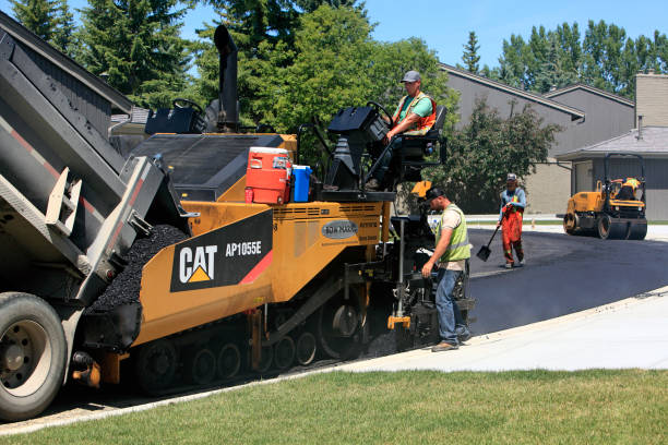 Best Residential Driveway Paver Services  in Greilickville, MI